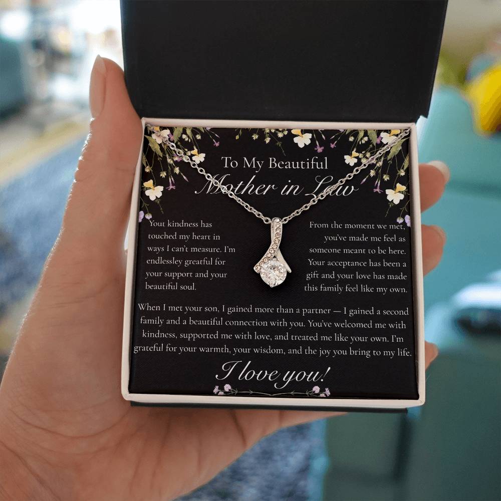 Beautiful /Mother In Law/ Pendant